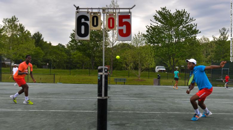 们不屈不挠 们不屈不挠